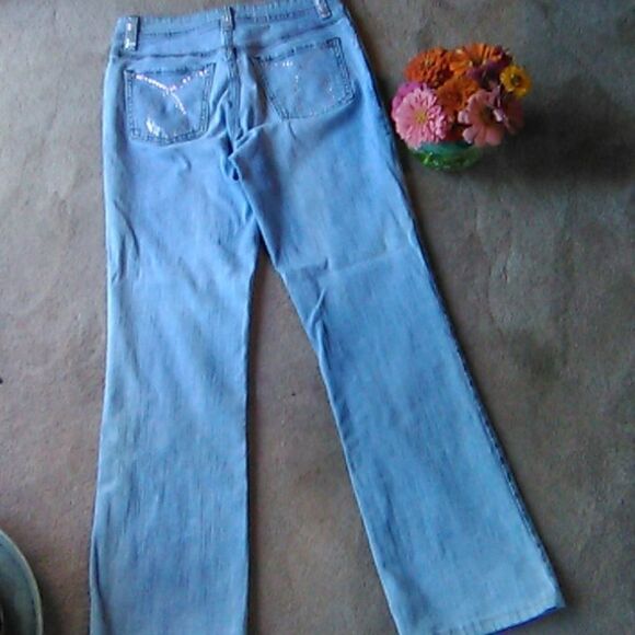Mu Light Wash Retro Jeans With Bling - Picture 5 of 13